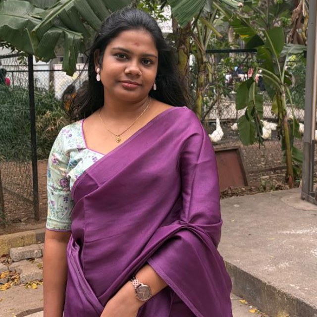 Shrinivashni S