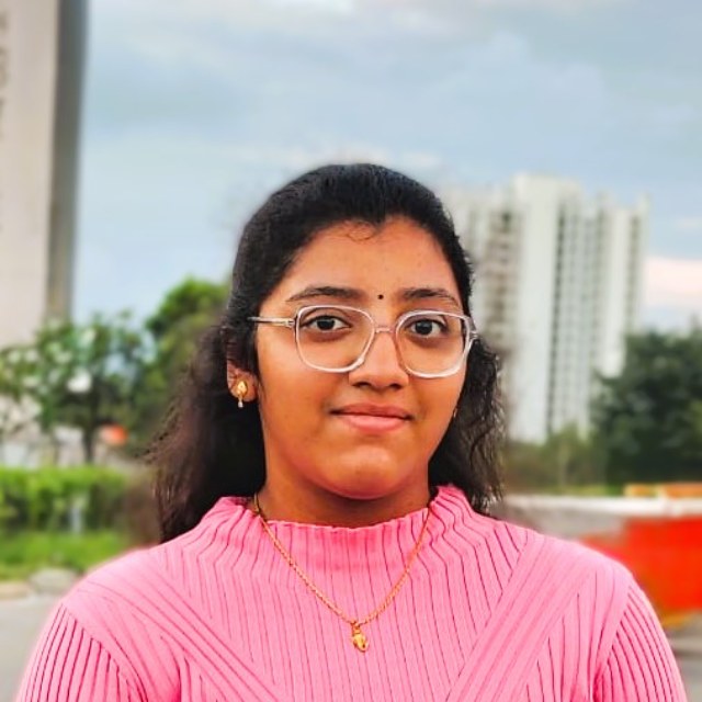 Manolya G